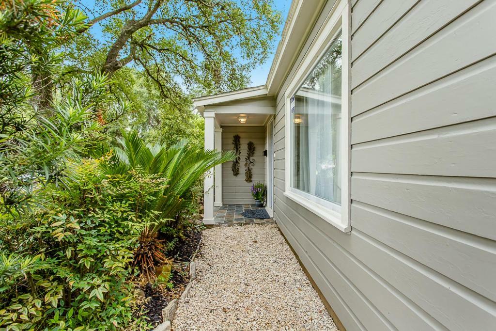 The Blue Door Bungalow - Luxury Home Downtown Houston Exterior foto